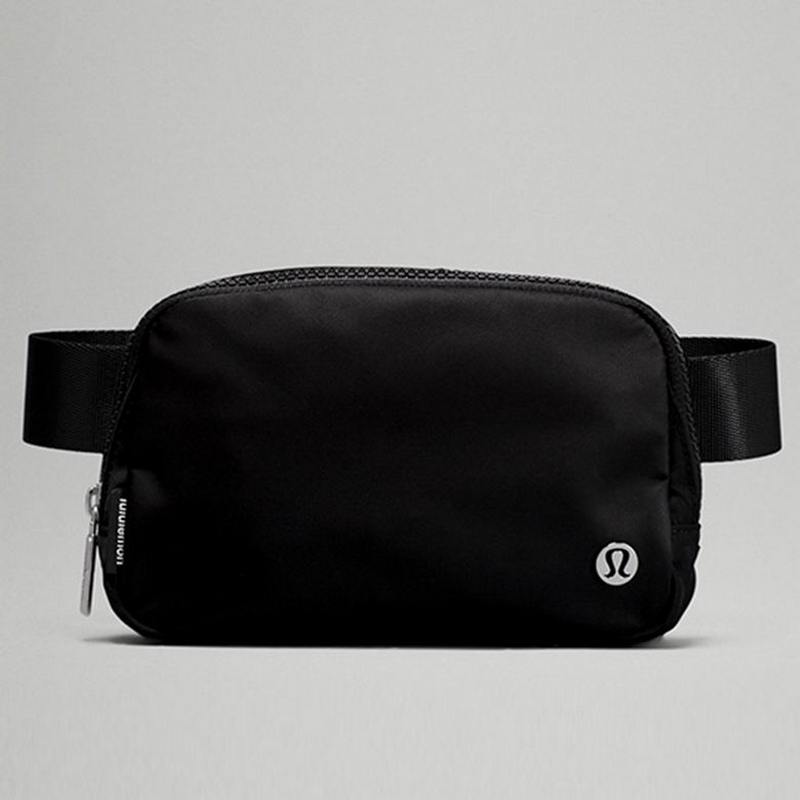 Lululemon Handbags 713